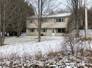 735 W State Rd, Cortland, NY 13045