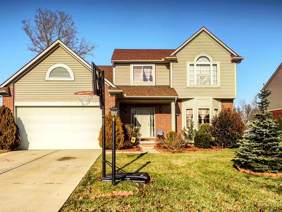 1st image of 45180 Brookview Dr #14