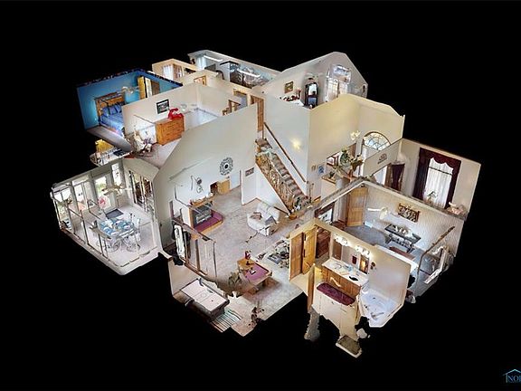 3rd image of 26325 Laurel Ln