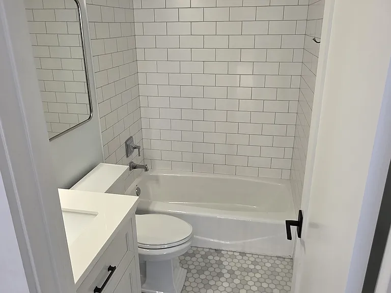 Upper hallway bathroom.