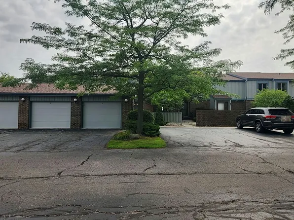 1715 River Rd, Saint Clair, MI 48079