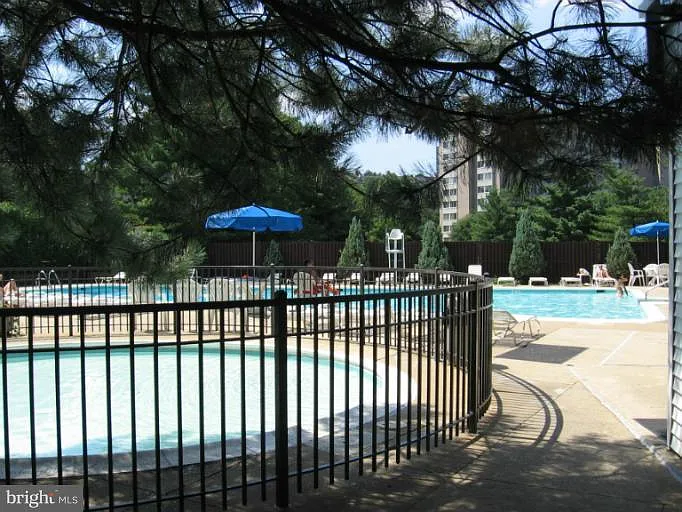 5340 Holmes Run Pkwy #709 — Photo 22