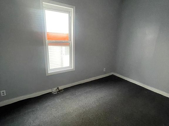 5th image of 209 May St #1