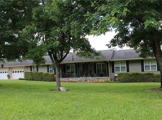 2940 Broadnax Mill Rd, Loganville, GA 30052