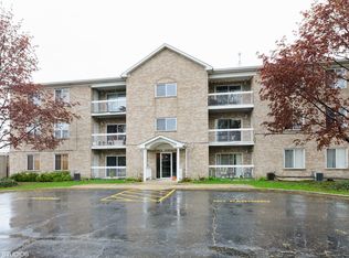 5623 107th St APT 2B, Chicago Ridge, IL 60415