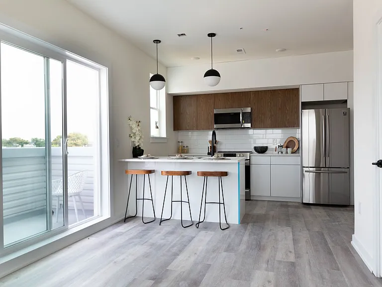 Stunning New Luxury Apartments at The Vienna — Photo 51