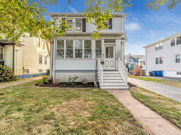 54 Concord St