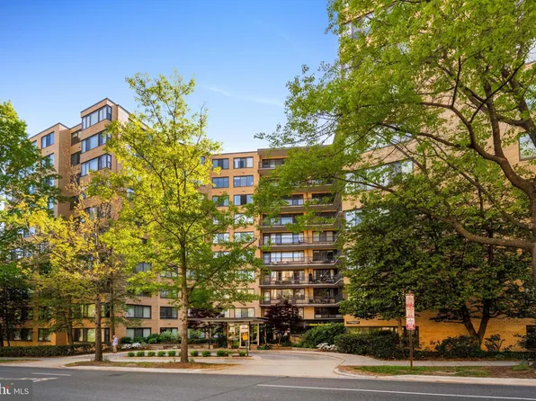4740 Connecticut Ave NW APT 1002, Washington, DC 20008
