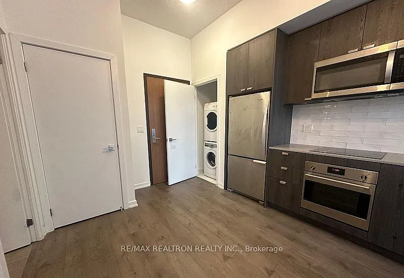 1 bed, $2,050 — Photo 2