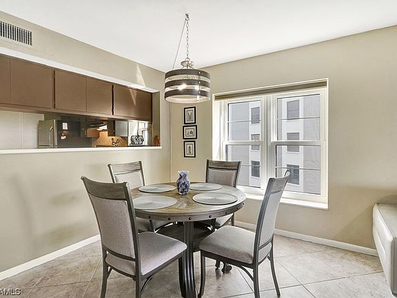 4th image of 3350 N Key Dr #301