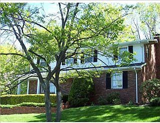 1st image of 101 Sherwood Dr