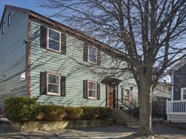 14 Spring St #3, Gloucester, MA 01930