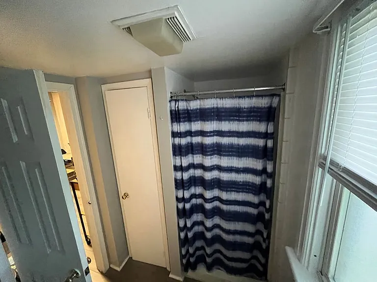 1807 Lincoln Ave #1 — Photo 9