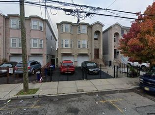 729 S 12th St, Newark, NJ 07103
