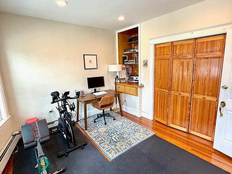 55 Gilbert St — Photo 17