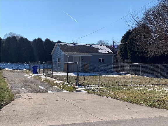 4th image of 3015 W 25th St
