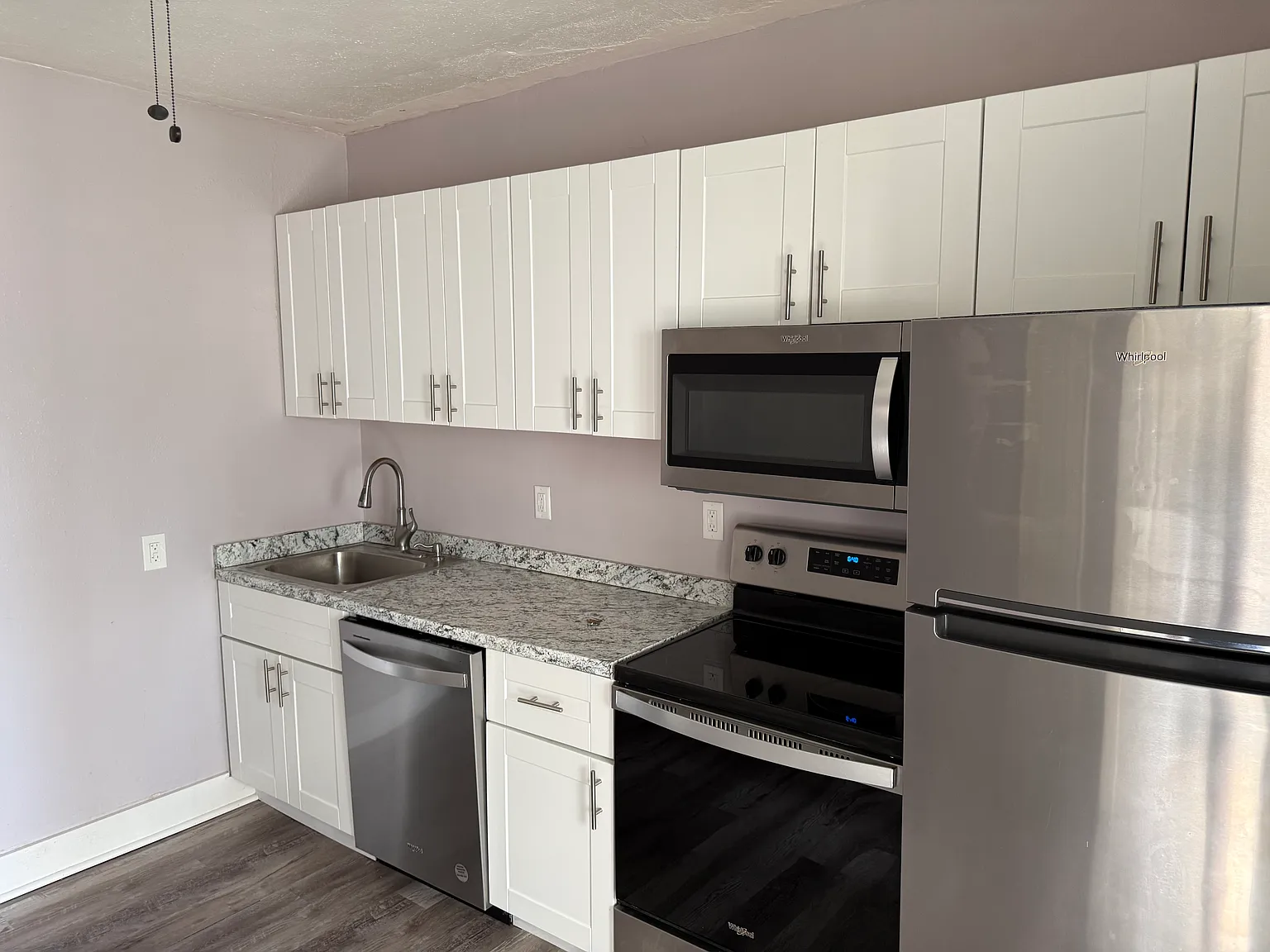 2 bed, 1100 sqft, $1,400 — Photo 1