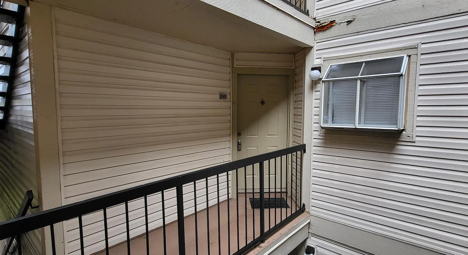 1 bed, 526 sqft, $1,150 — Photo 2