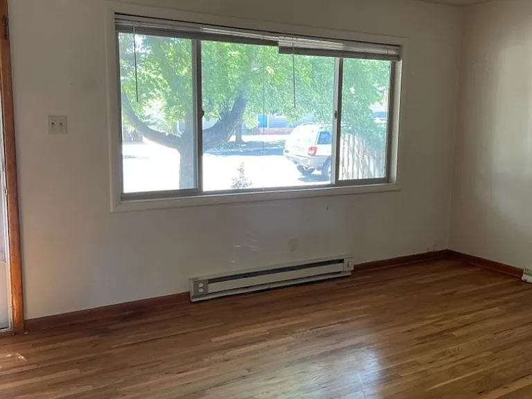 1708-1710 Morningside Dr — Photo 5