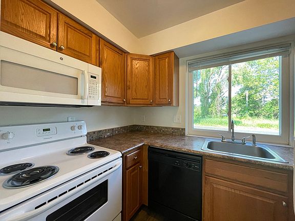 4th image of 5711 E G Ave #3