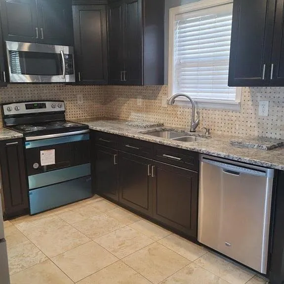 2777 Green Estates Dr — Photo 6