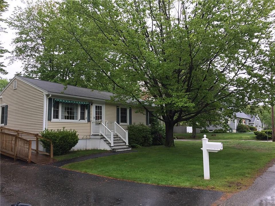 1st image of 6 Shorewood Drive