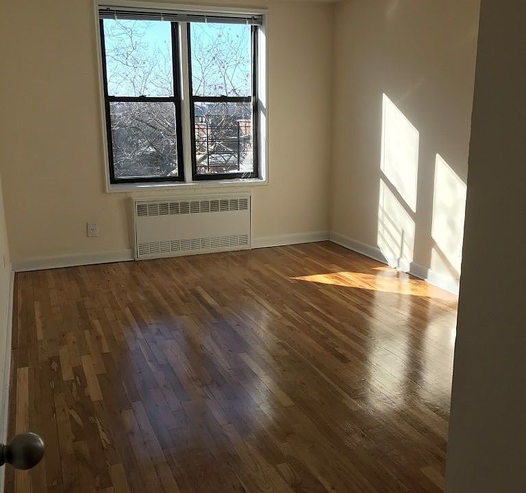 2nd image of 9801 67th Ave APT 5J