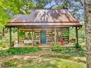 1615 Annandale Dr, Nashville, IN 47448