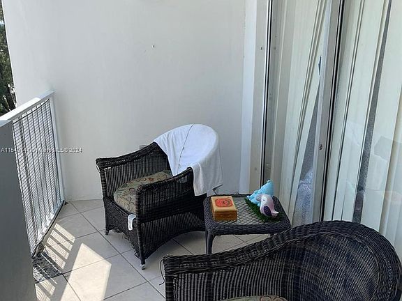 4th image of 1300 NE Miami Gardens Dr APT 801E