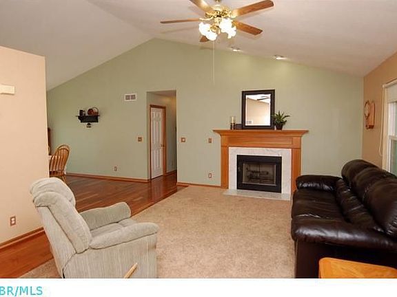 New Hardwood and Carpet