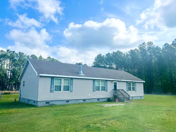 24 Caboose Ct, Cottageville, SC 29435