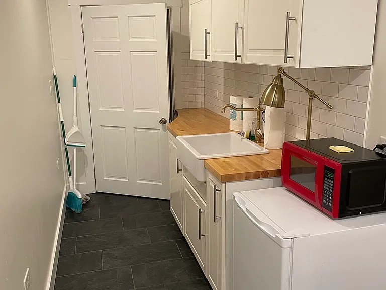 416 E Main St #205 — Photo 7