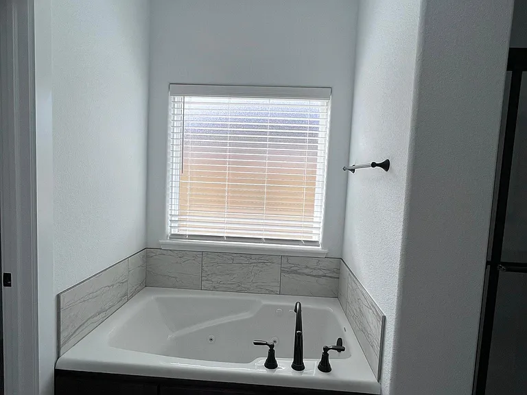441 Willow Dr — Photo 18