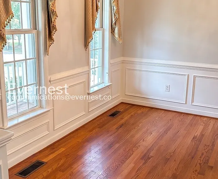 13901 Riverdowns North Ct — Photo 7
