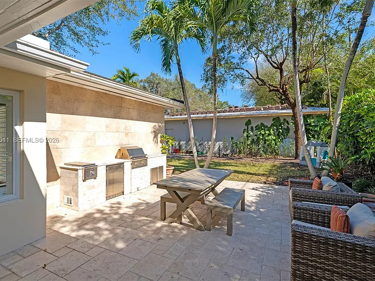 168 Morningside Dr — Photo 25