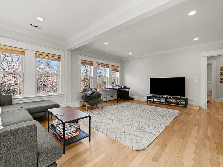 57 Lawton St #2 — Photo 4