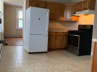 129 Park St APT 2, Pawtucket, RI 02860