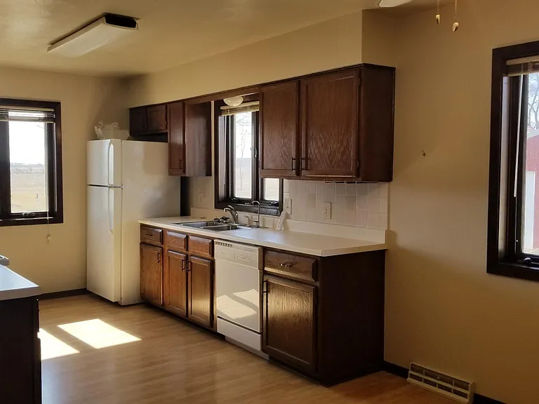 16546 Alcorn Ave — Photo 4