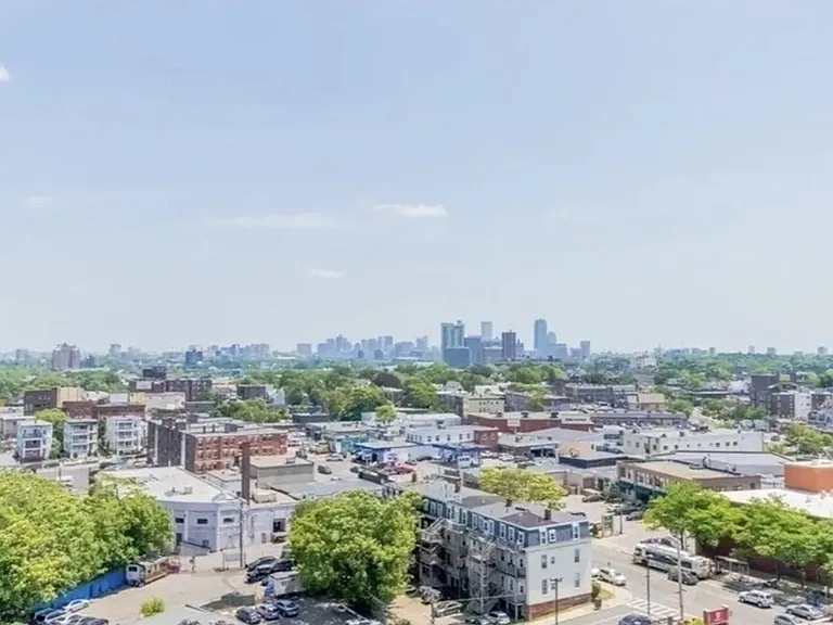 15 N Beacon St #303 — Photo 6