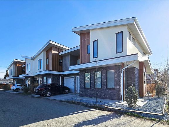 2nd image of 734 Kinnear Ave #2