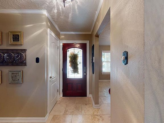 5th image of 3716 Humble Ave