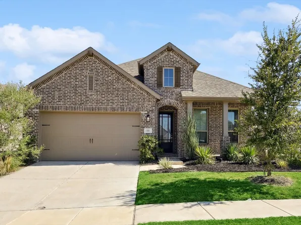 9408 Trailway Dr, Oak Pt, TX 75068