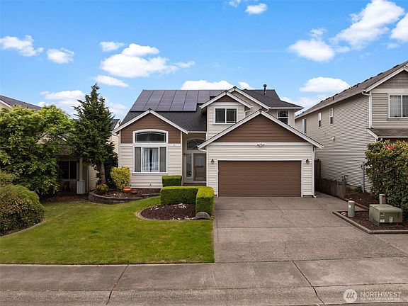 2nd image of 16213 87th Avenue E