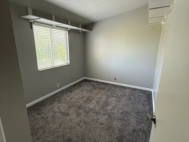4605 W Dunsmoore Way — Photo 17