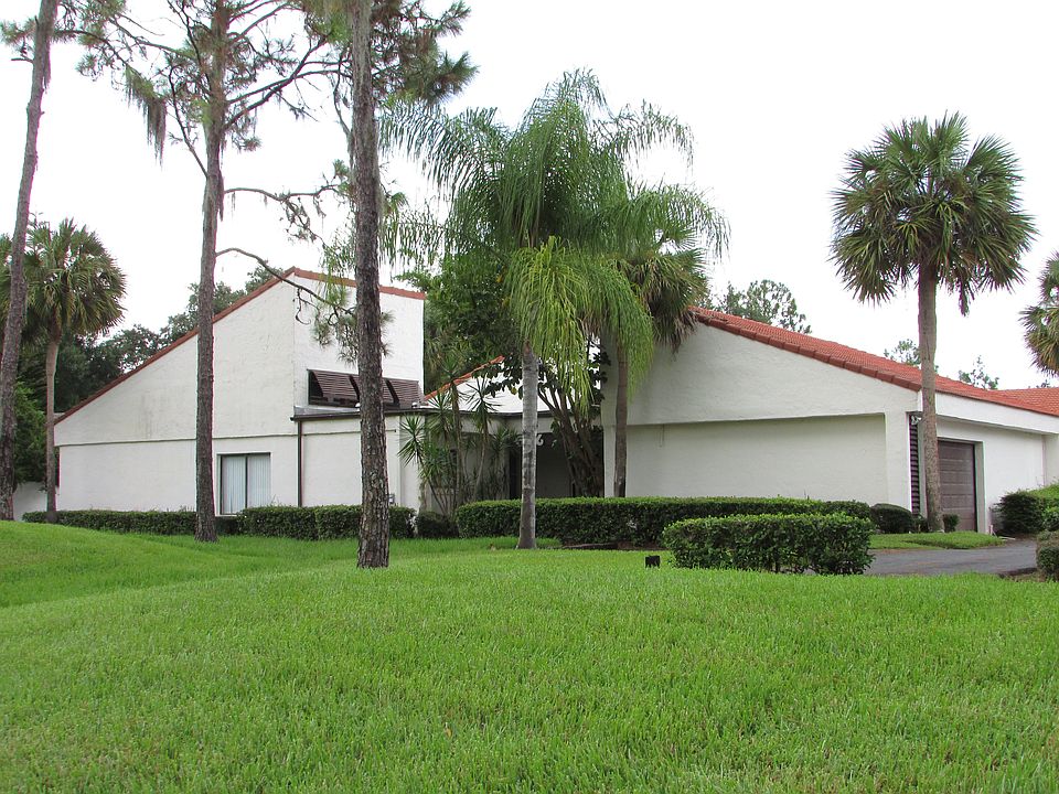 1st image of 306  N Valencia Ct