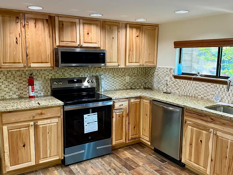 159 Stream Ct — Photo 4