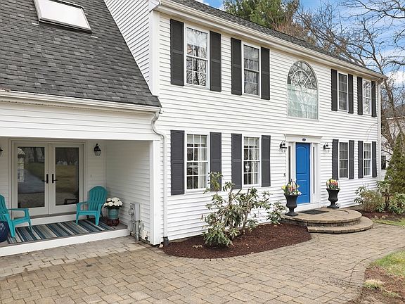 2nd image of 35 Padden Rd