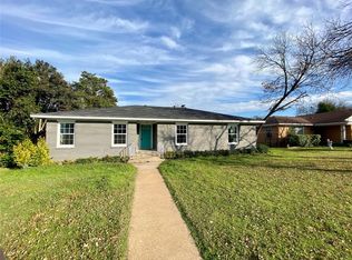3320 Boulder Dr, Dallas, TX 75233
