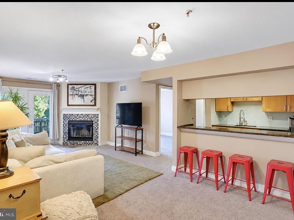 1st image of 2906 Waters Edge Dr #263