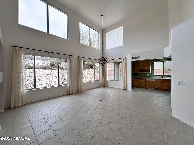 7449 E Ridge Point Rd — Photo 6